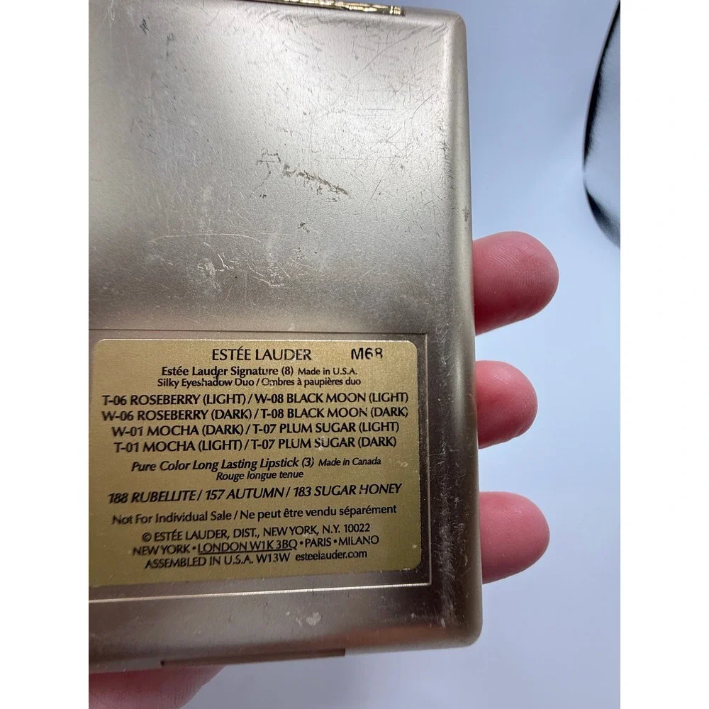 Estee Lauder Signature Eyeshadow and Pure Color Lipstick Gold Compact Palette